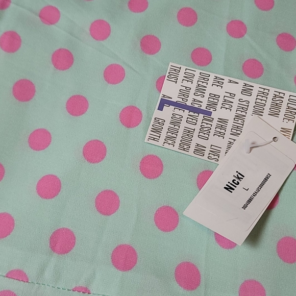 New lularoe Nikki - Picture 2 of 3